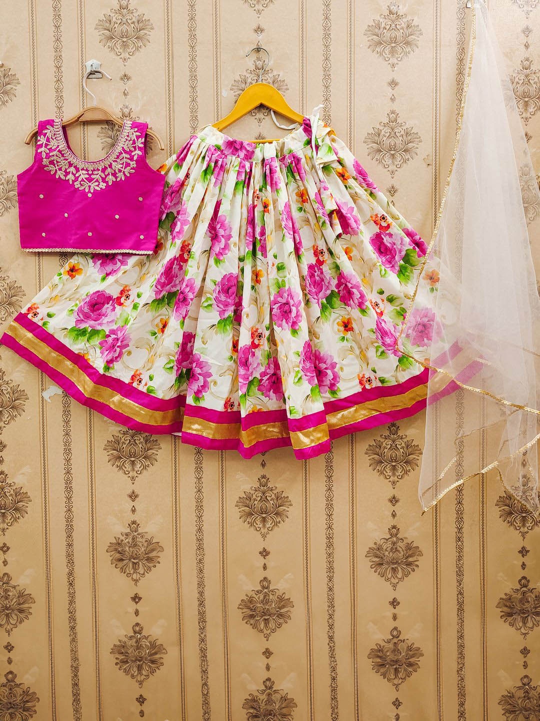 

JOVK DESIGN Girls Dyed Thread Work Tie and Dye Ready to Wear Lehenga & Blouse With Dupatta, Pink