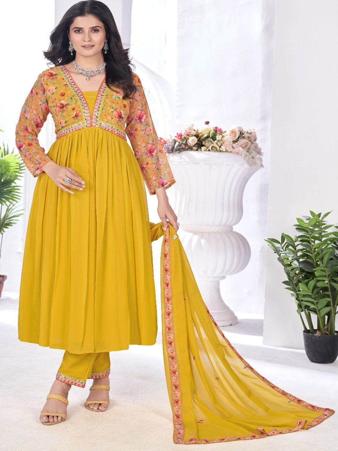 

VARNI FABRICS Women Embroidered Kurta with Trousers & With Dupatta, Yellow