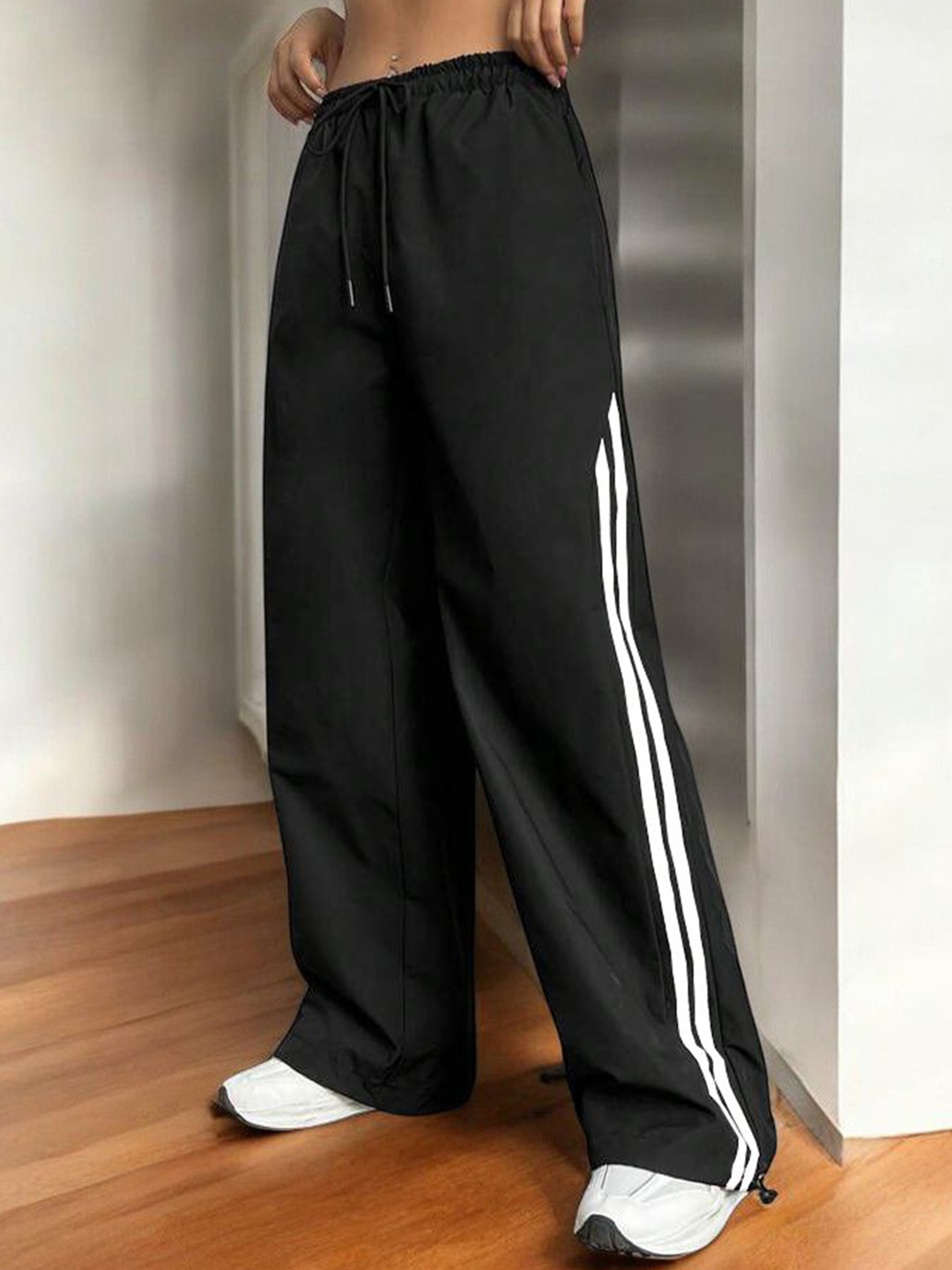 

TABADTOD Women Relaxed Loose Fit Trousers, Black