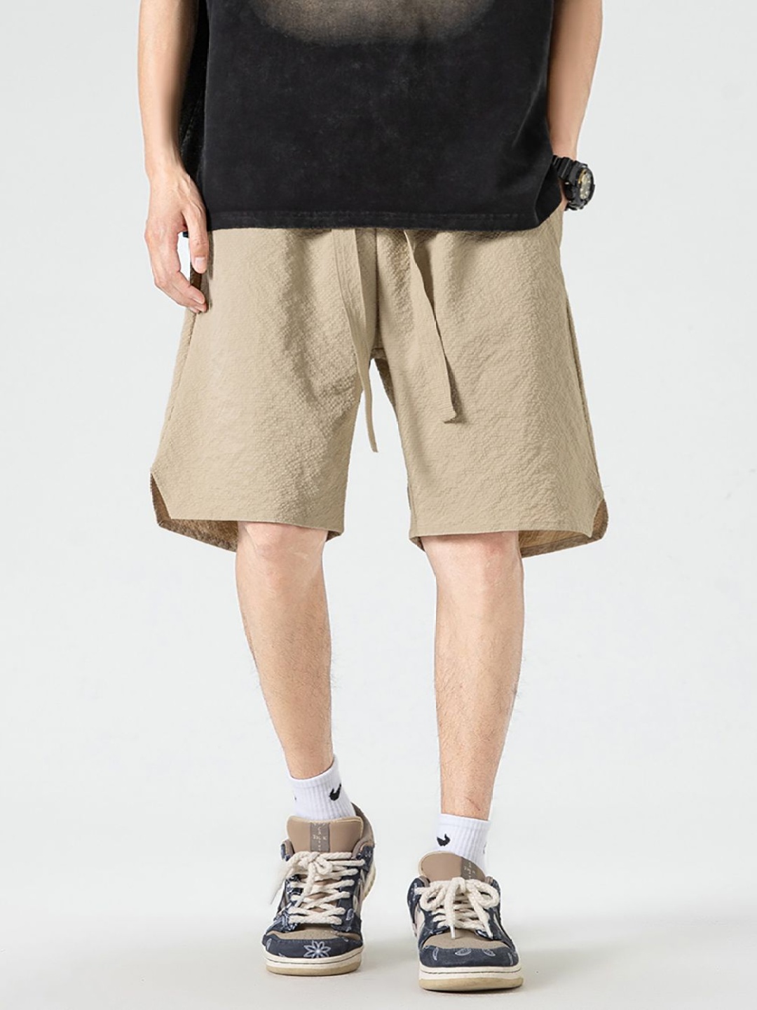 

StyleCast x Revolte Men Loose Fit Shorts, Khaki