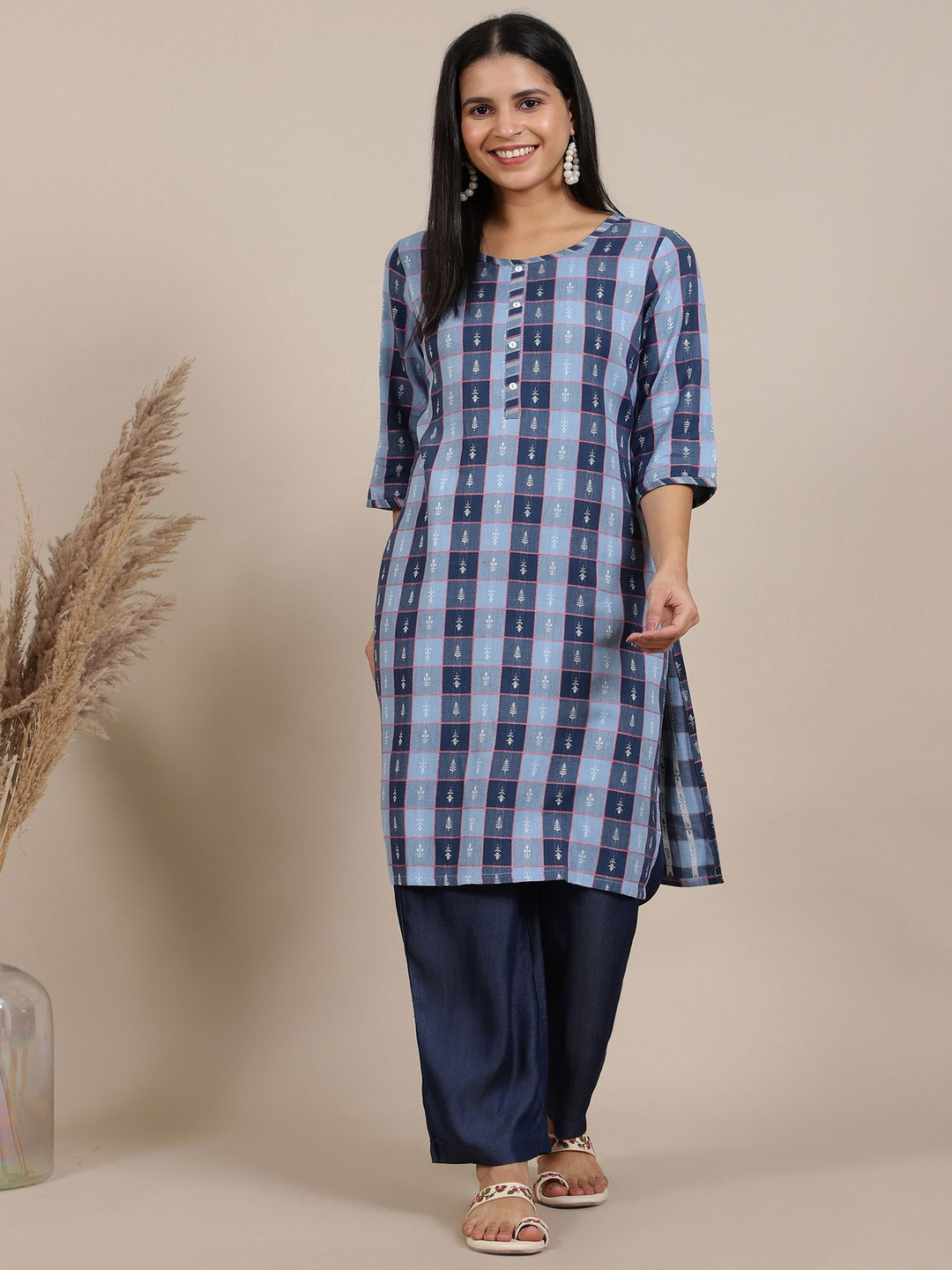 

AURELIA Ethnic Motifs Round Neck Pure Cotton Kurta With Trouser, Blue