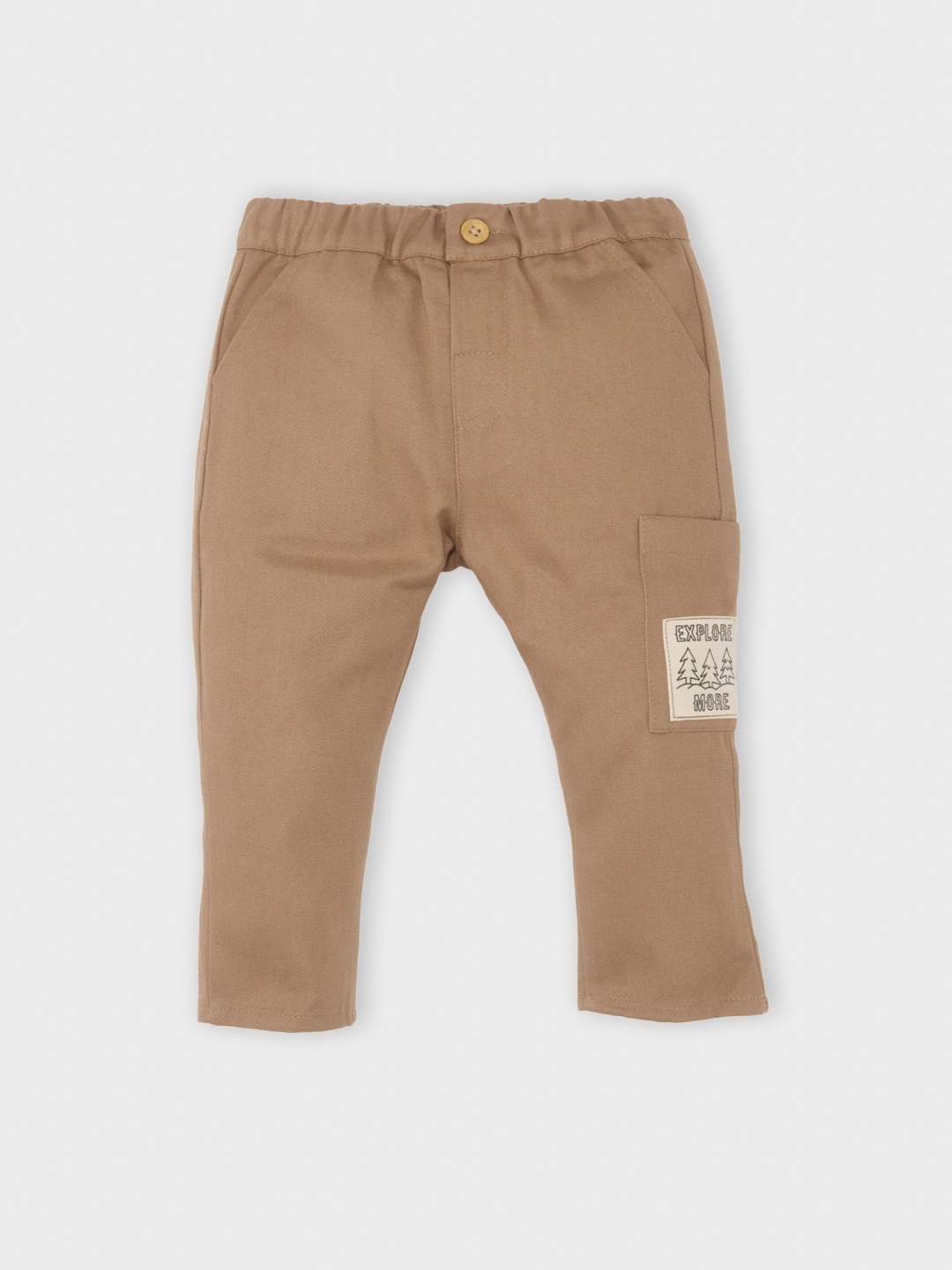 

DeFacto Boys Regular Fit Mid-Rise Trousers, Beige