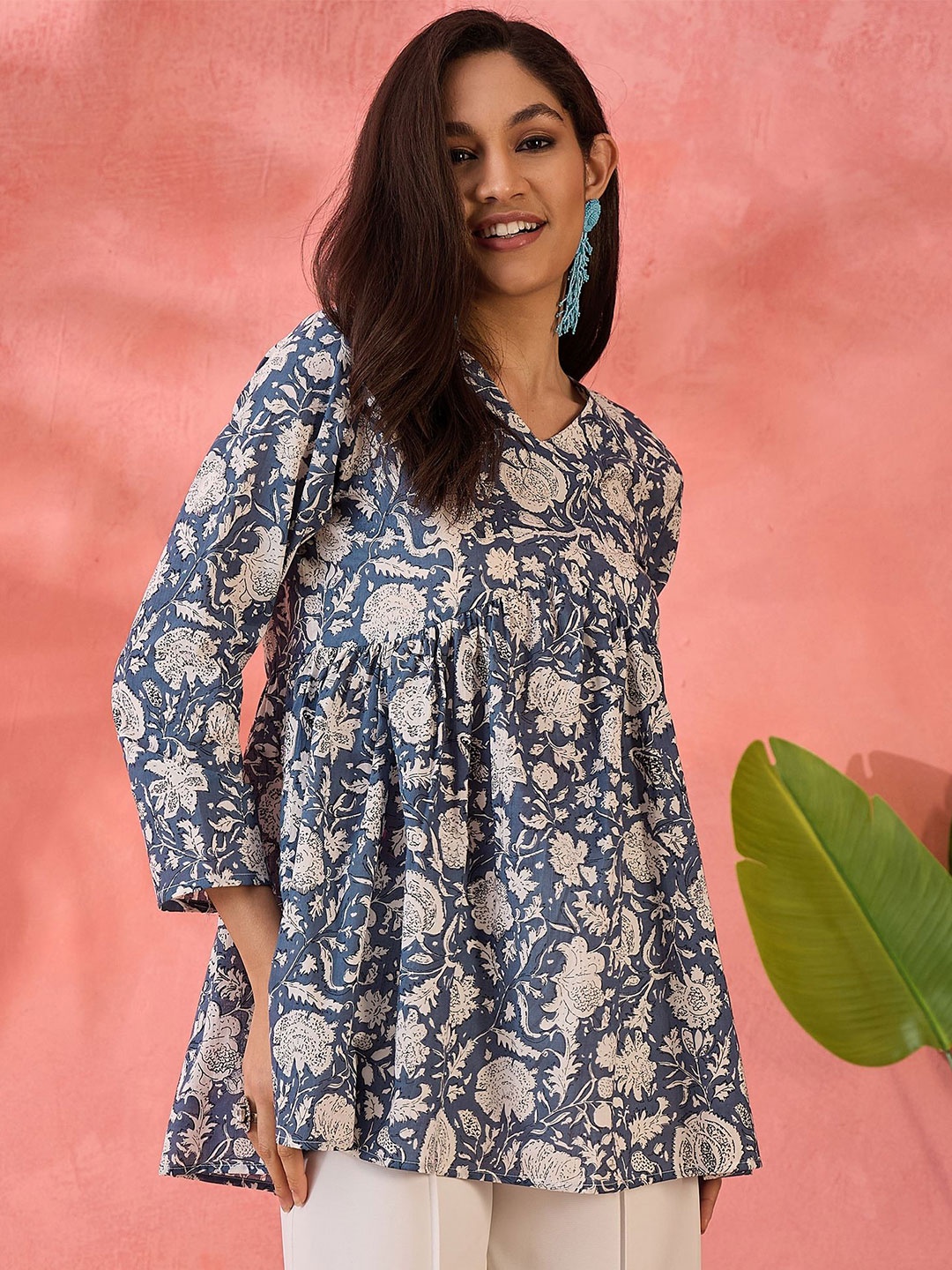 

Sangria Women Printed Pure Cotton Top, Blue
