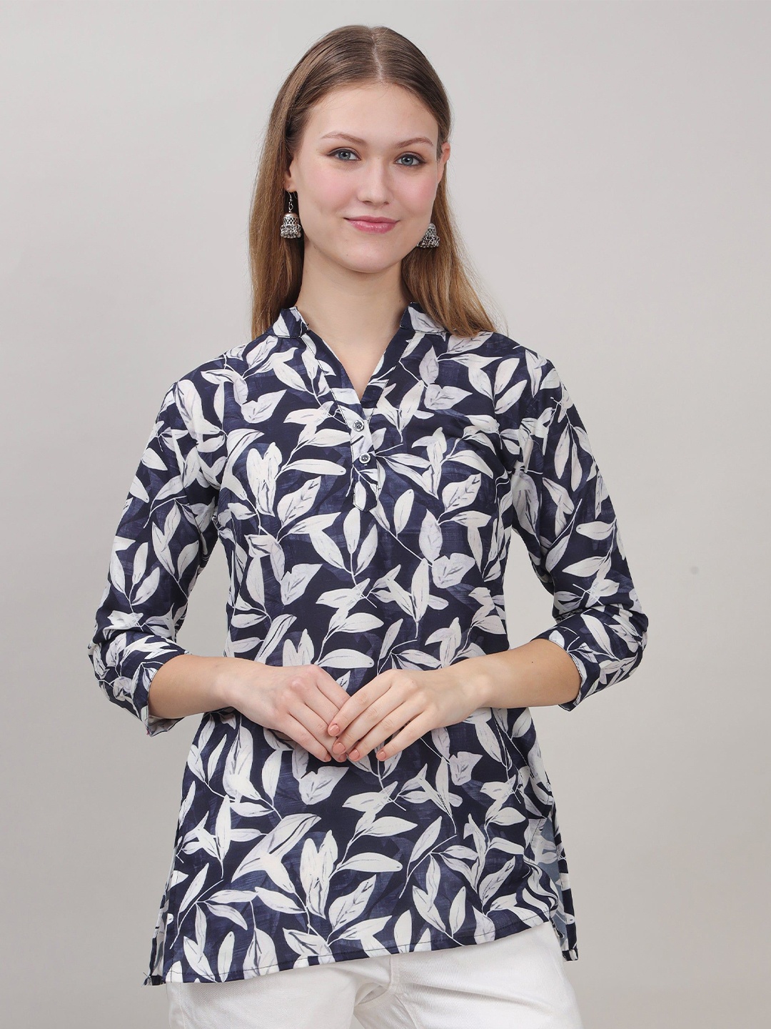 

STUNICS Mandarin Collar Printed Tunic, Blue