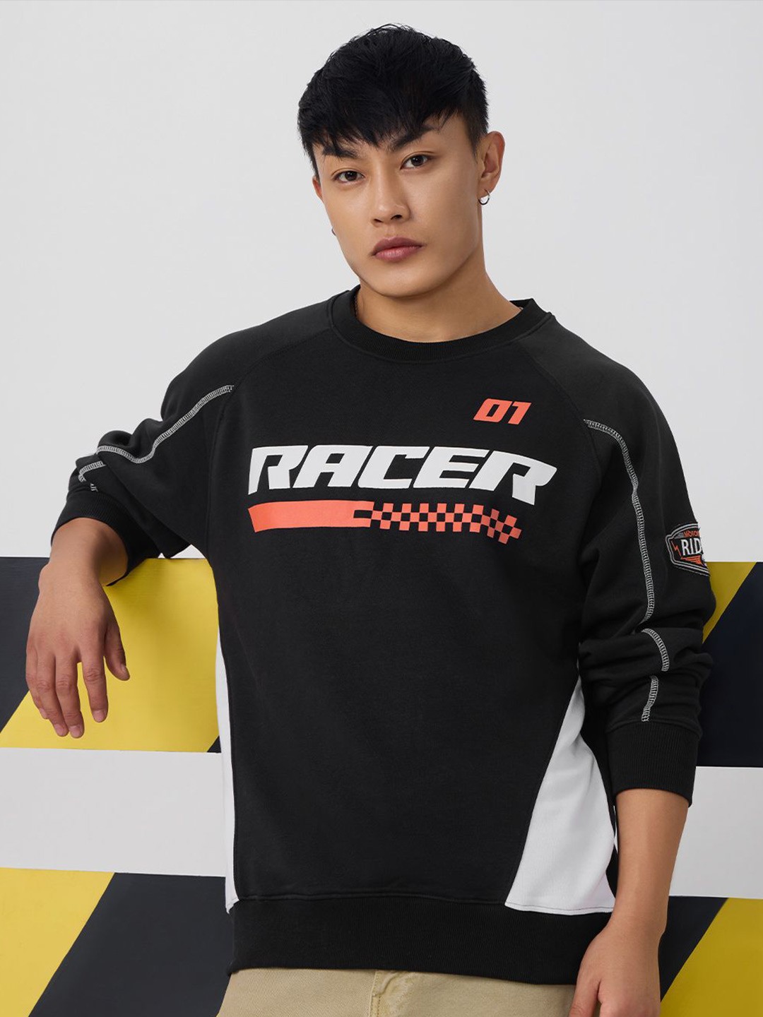 

The Souled Store Men Typography Printed Sweatshirt, Black
