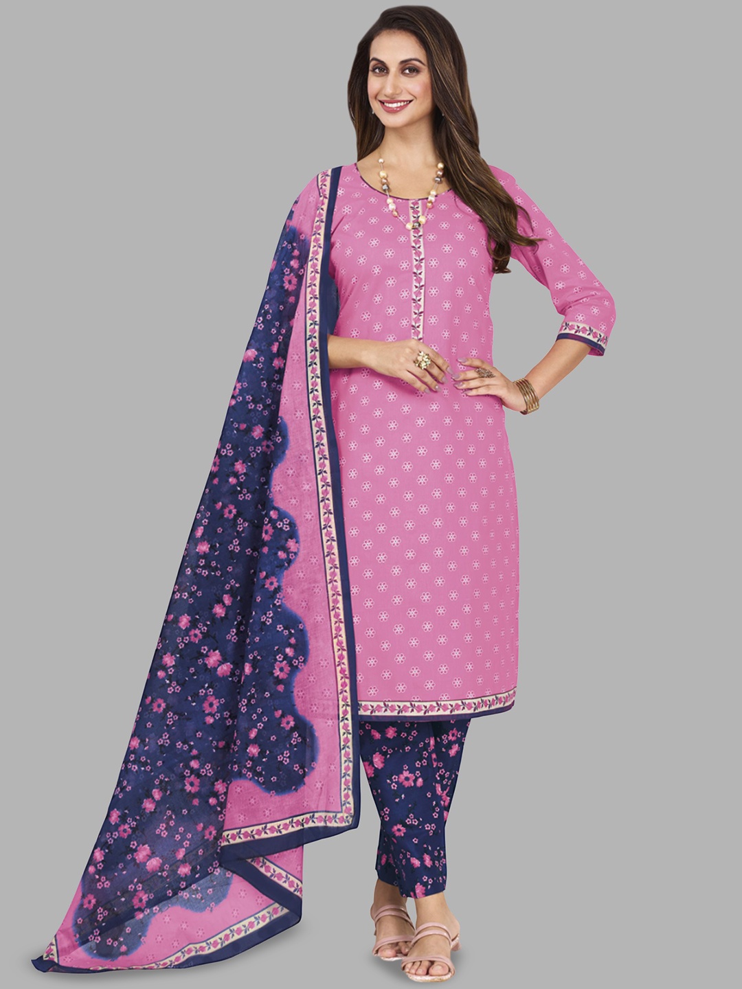 

Simmu Women Printed Regular Pure Cotton Kurta with Churidar & With Dupatta, Pink