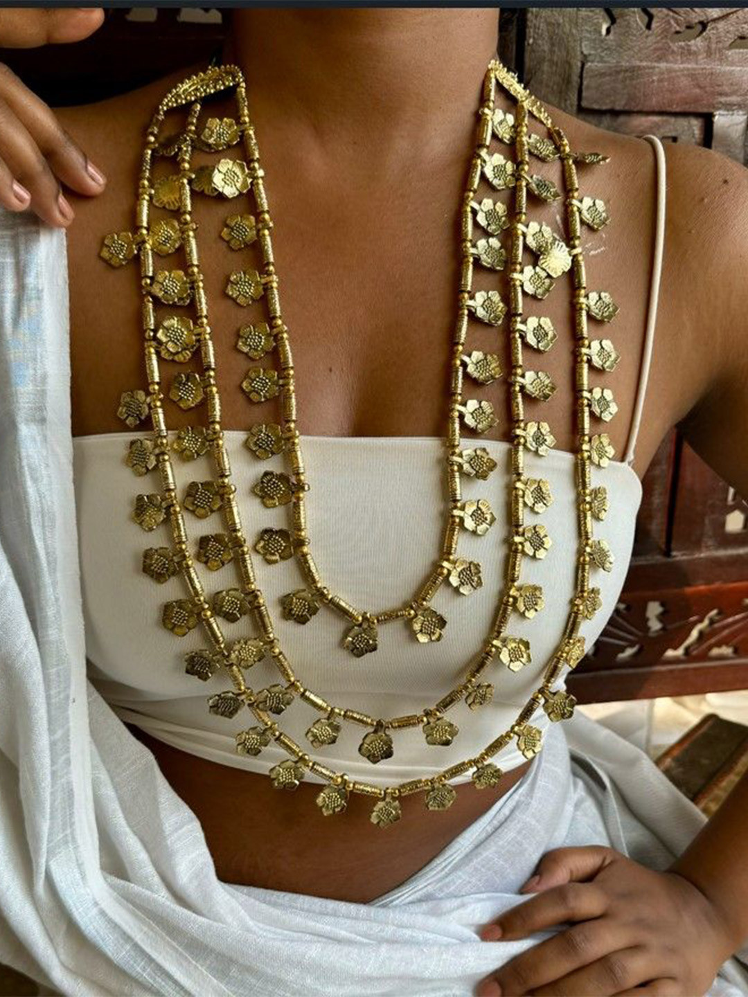 

Janpath Online Statement Necklace, Gold