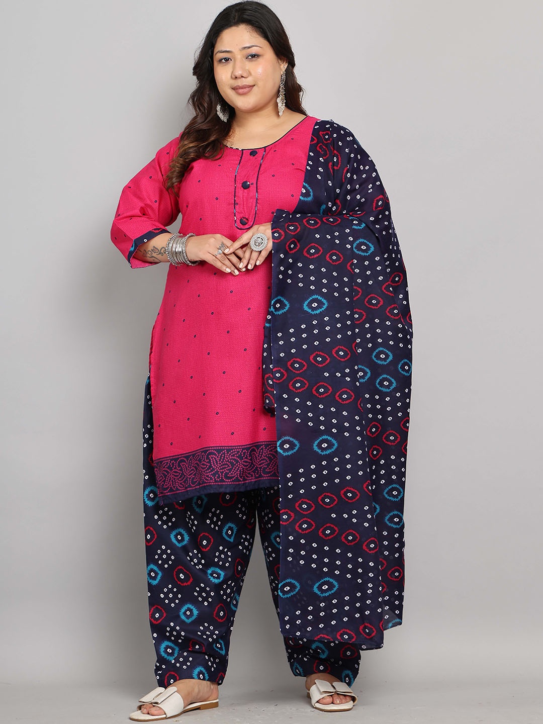 

Roly Poly Geometric Printed Straight Kurta With Salwar And Dupatta, Pink