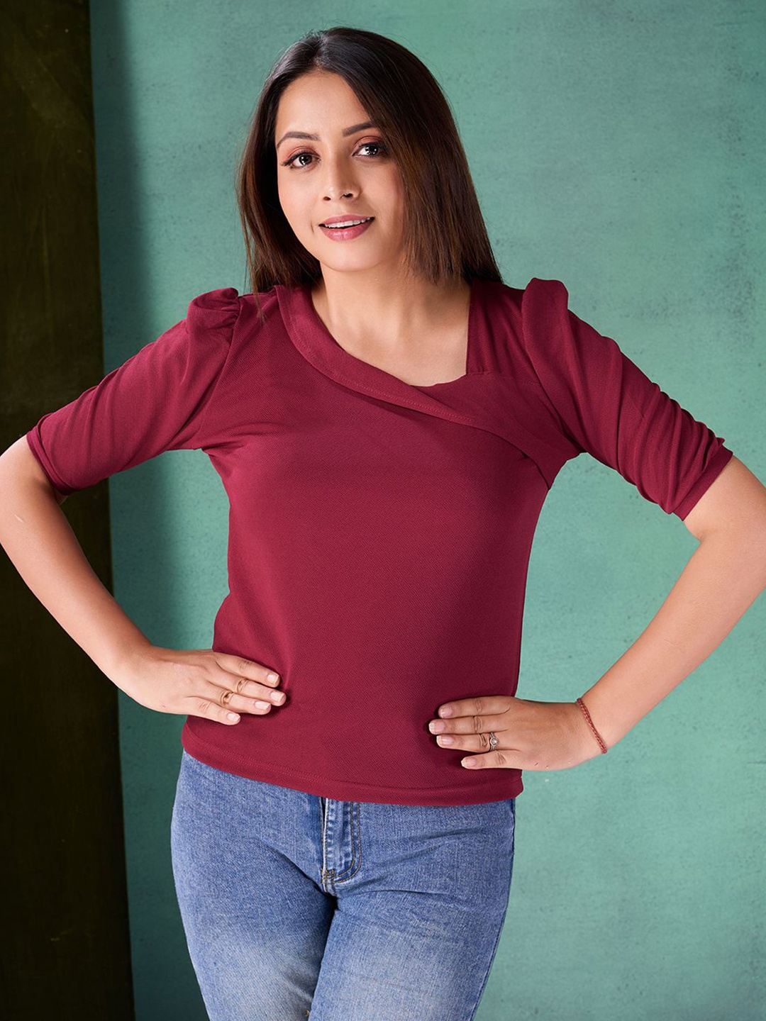 

Fashion FRICKS Halter Neck Puff Sleeve Crop Top, Maroon