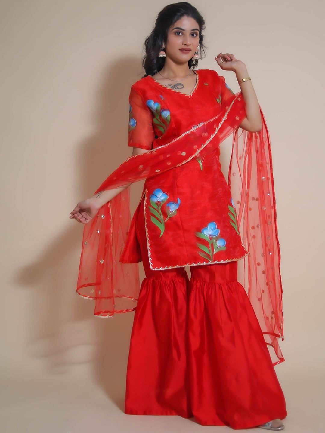 

KELLPAR Women Floral Regular Kurta with Sharara & With Dupatta, Red