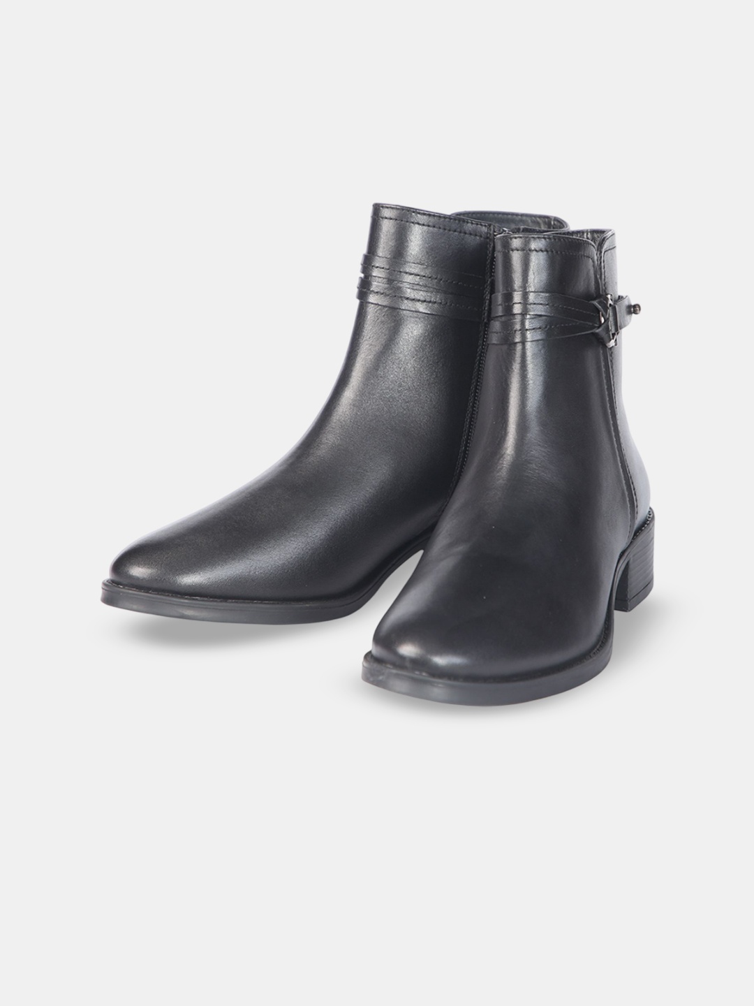 

HEEL YOUR SOLE Women Block-Heeled Boots, Black
