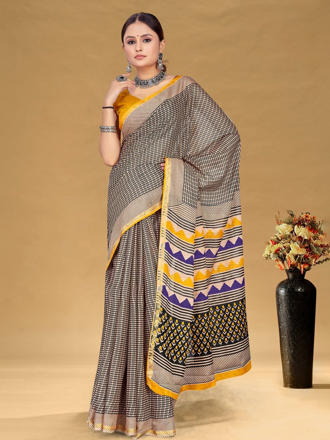 

HERE&NOW Checked Pure Cotton Ikat Saree, Mustard