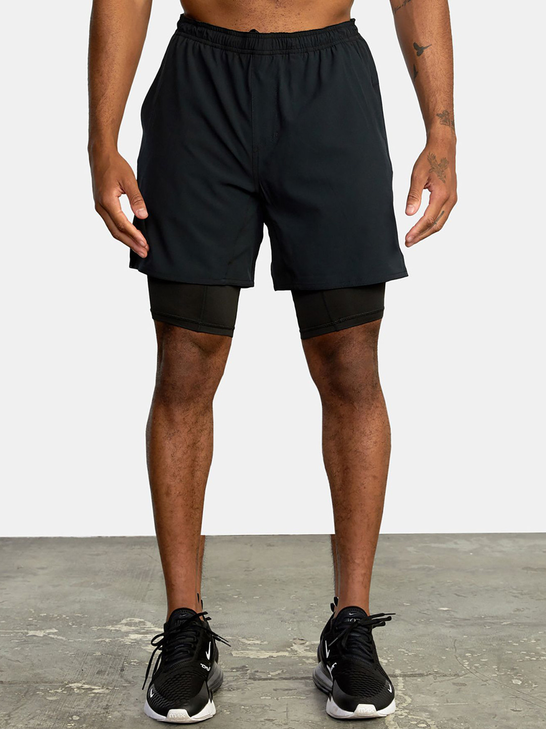 

StyleCast x Revolte Men Shorts, Black