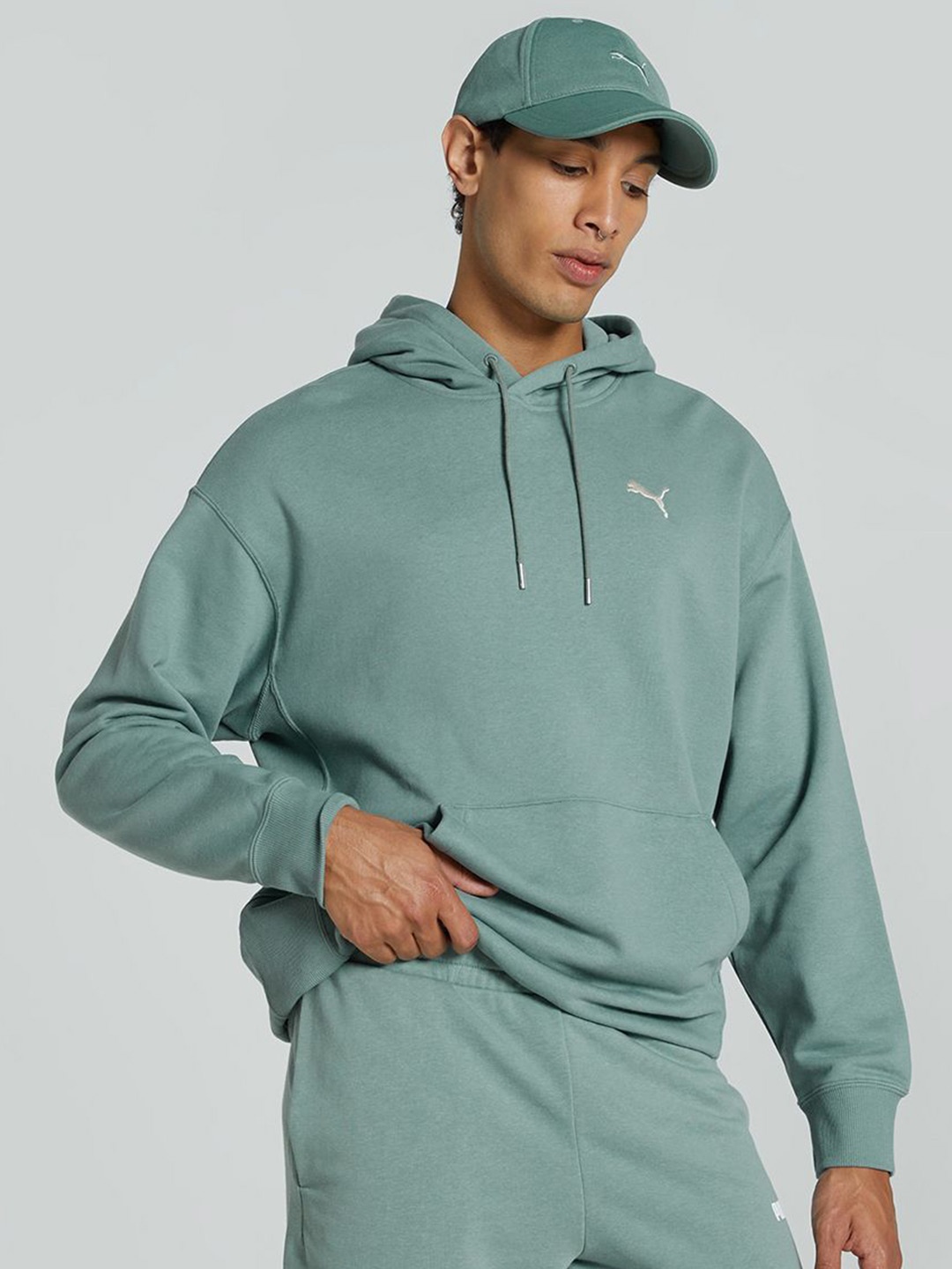 

Puma Men Wardrobe Relaxed Fit Hoodie, Green