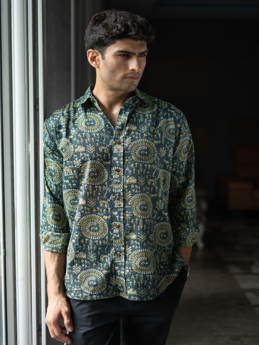 

Shasak Men Green Opaque Printed Casual Shirt