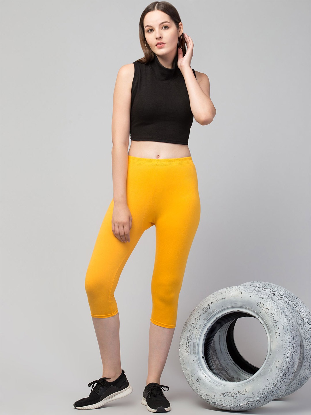 

UllasPemium Women Skinny Fit Capris, Mustard