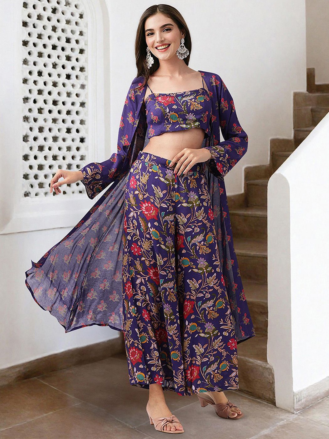 

Ishin Floral Printed Top With Palazzo And Shrug, Navy blue