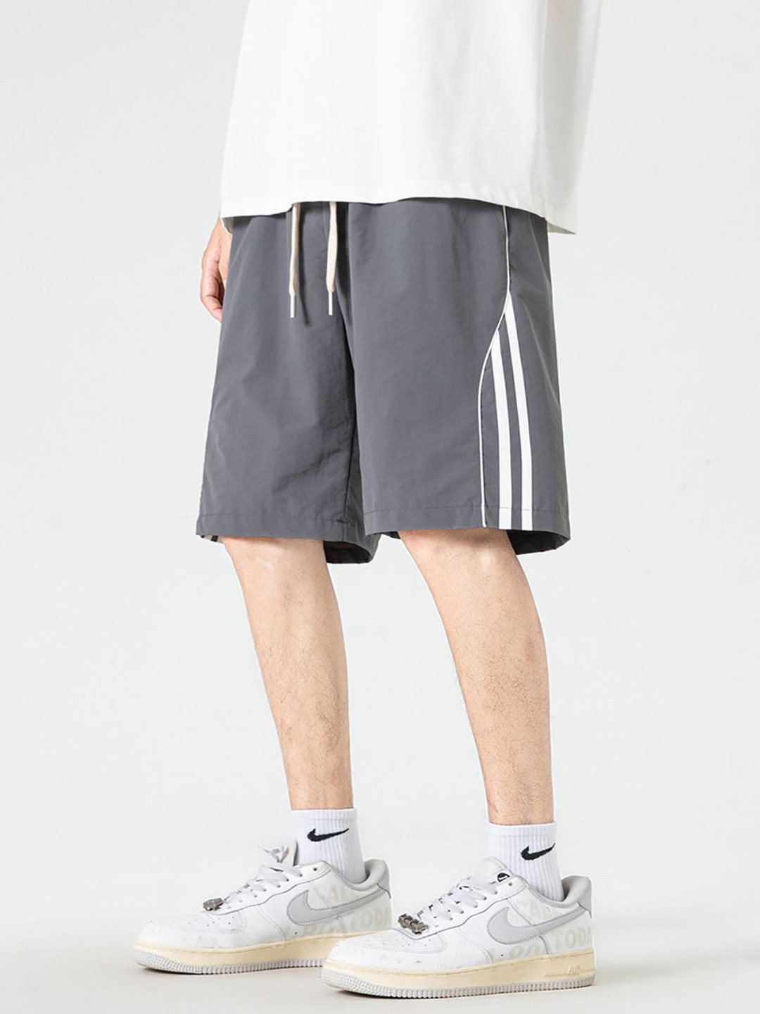 

StyleCast x Revolte Men Outdoor Shorts, Grey