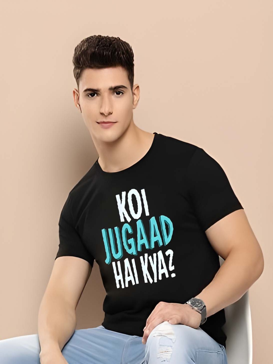 

BOWLIFESTYLE Men Typography Printed Round Neck Cotton T-shirt, Black