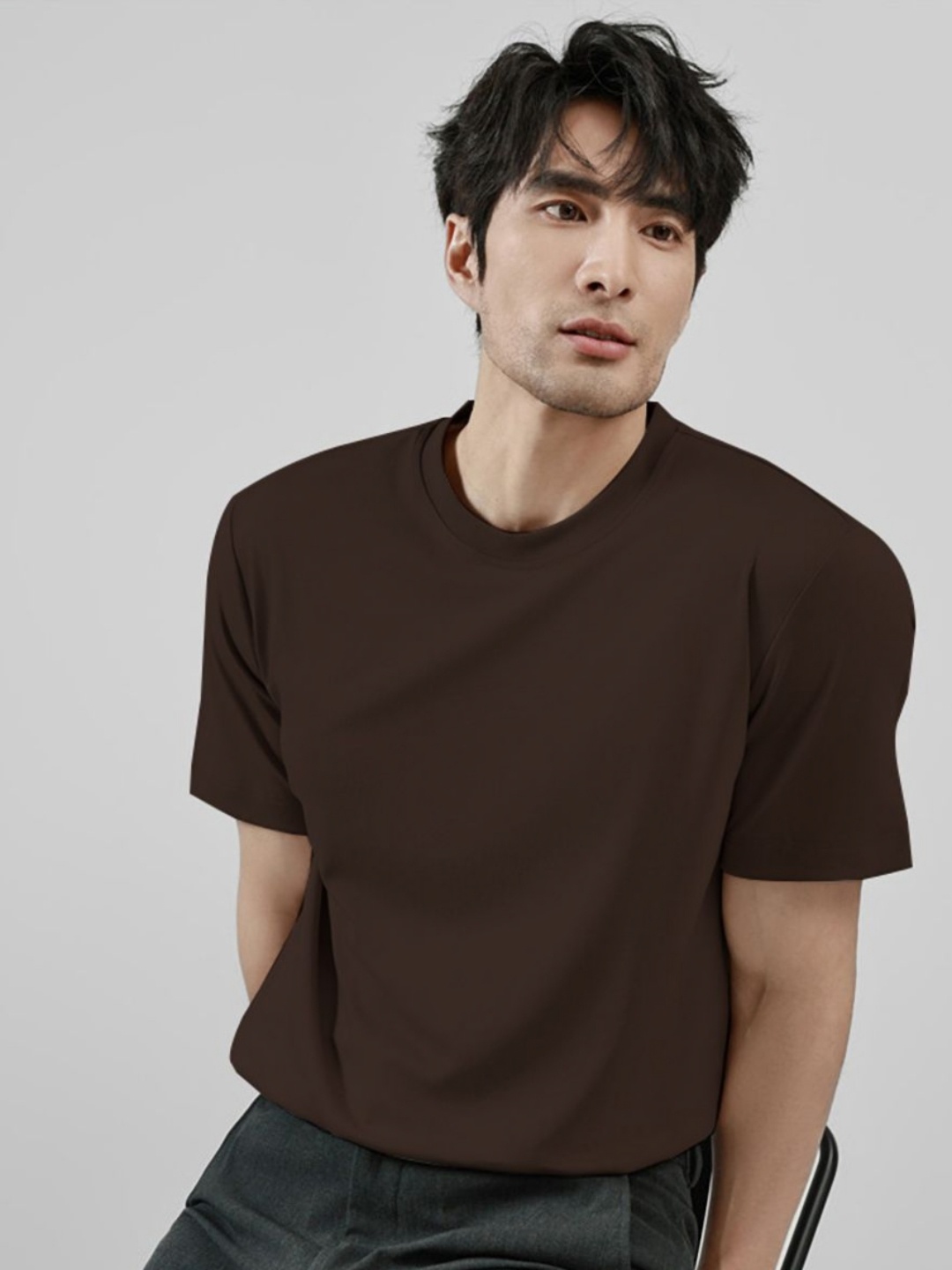 

madfrog Men Solid Round Neck Cotton T-shirt, Coffee brown