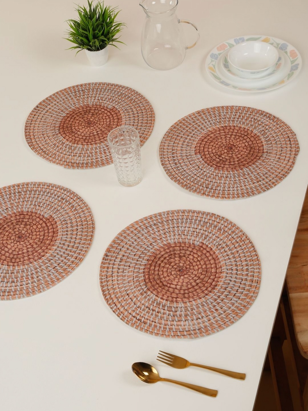 

HOSTA HOMES 4-Pcs Beige & Peach-Colored Digital Printed Pure Cotton Table Placemats