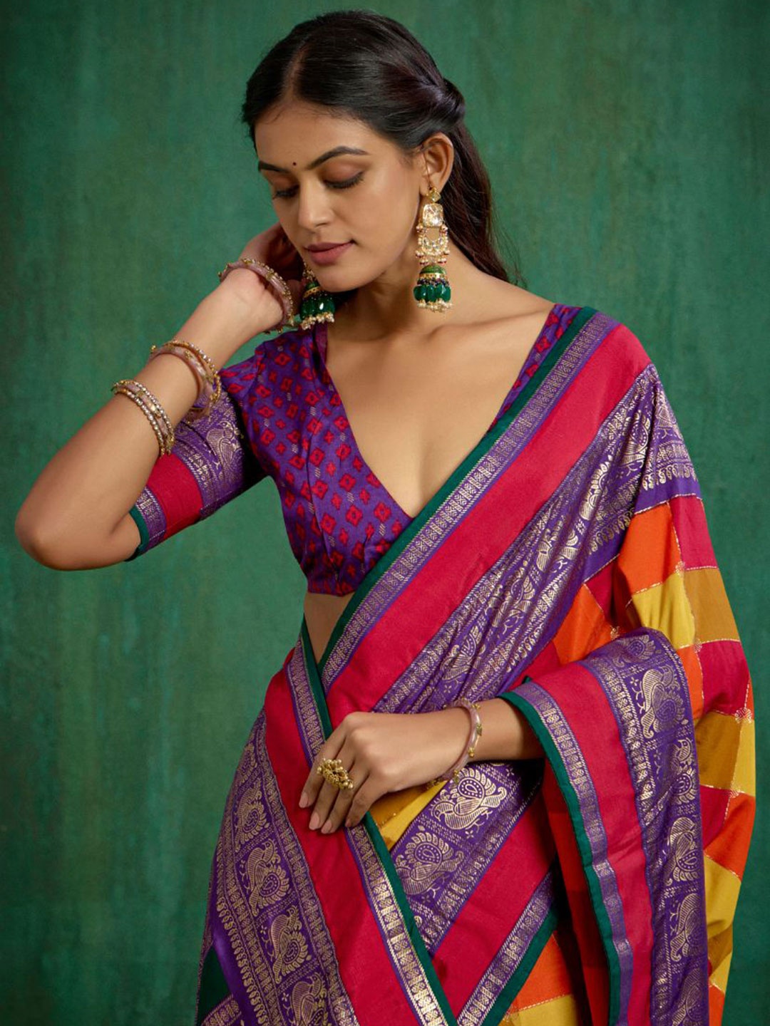

Sangria Women Tussar Silk Printed Saree, Multi