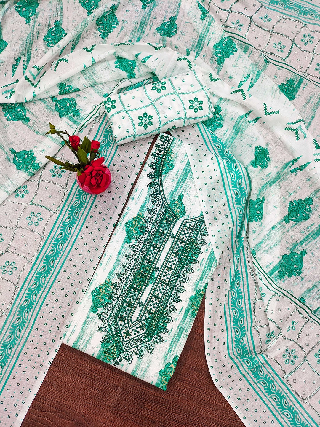 

SHADOW & SAINING Printed Unstitched Dress Material, White