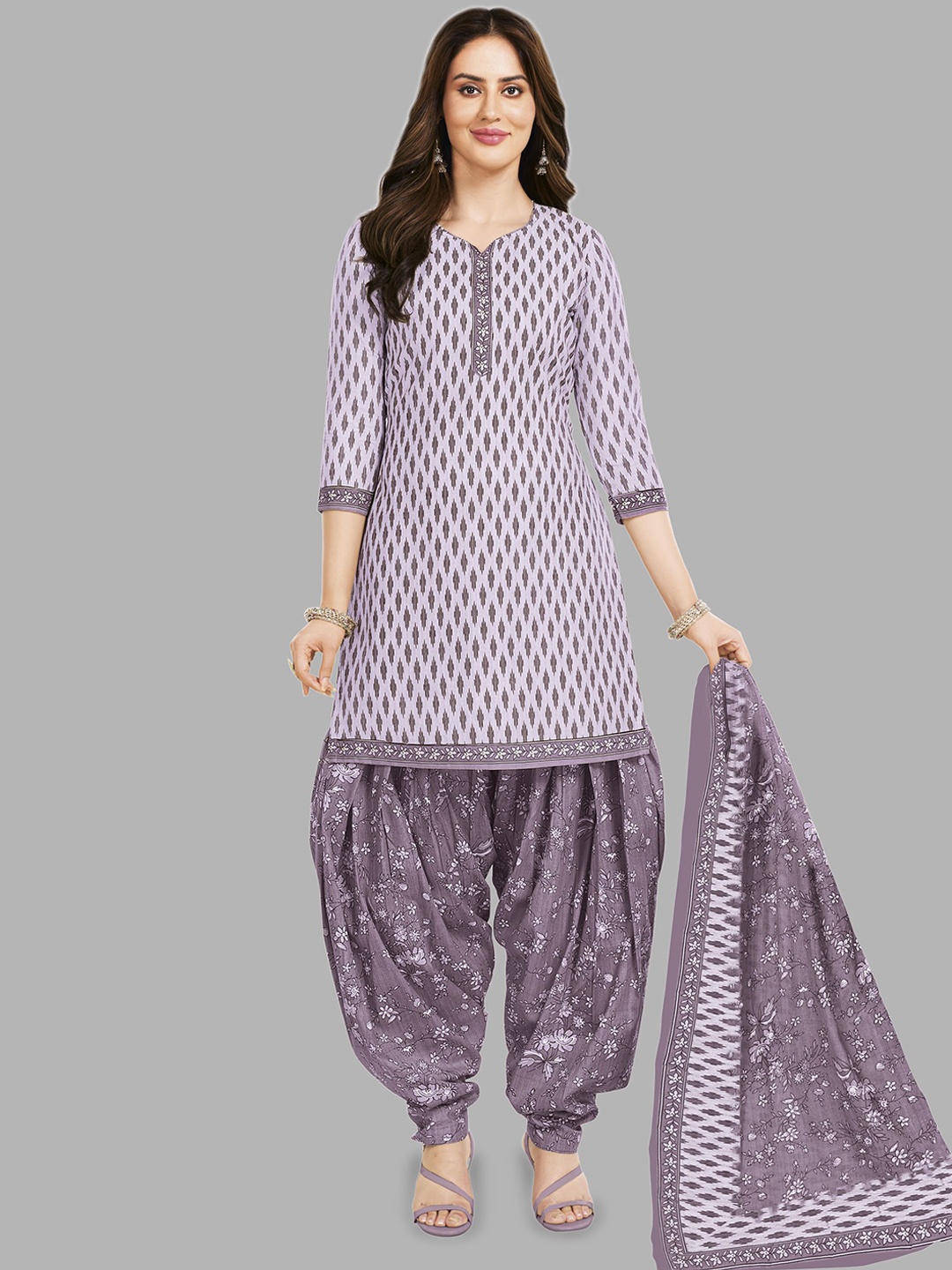 

shree jeenmata Geometric Printed Pure Cotton Unstitched Dress Material, Grey