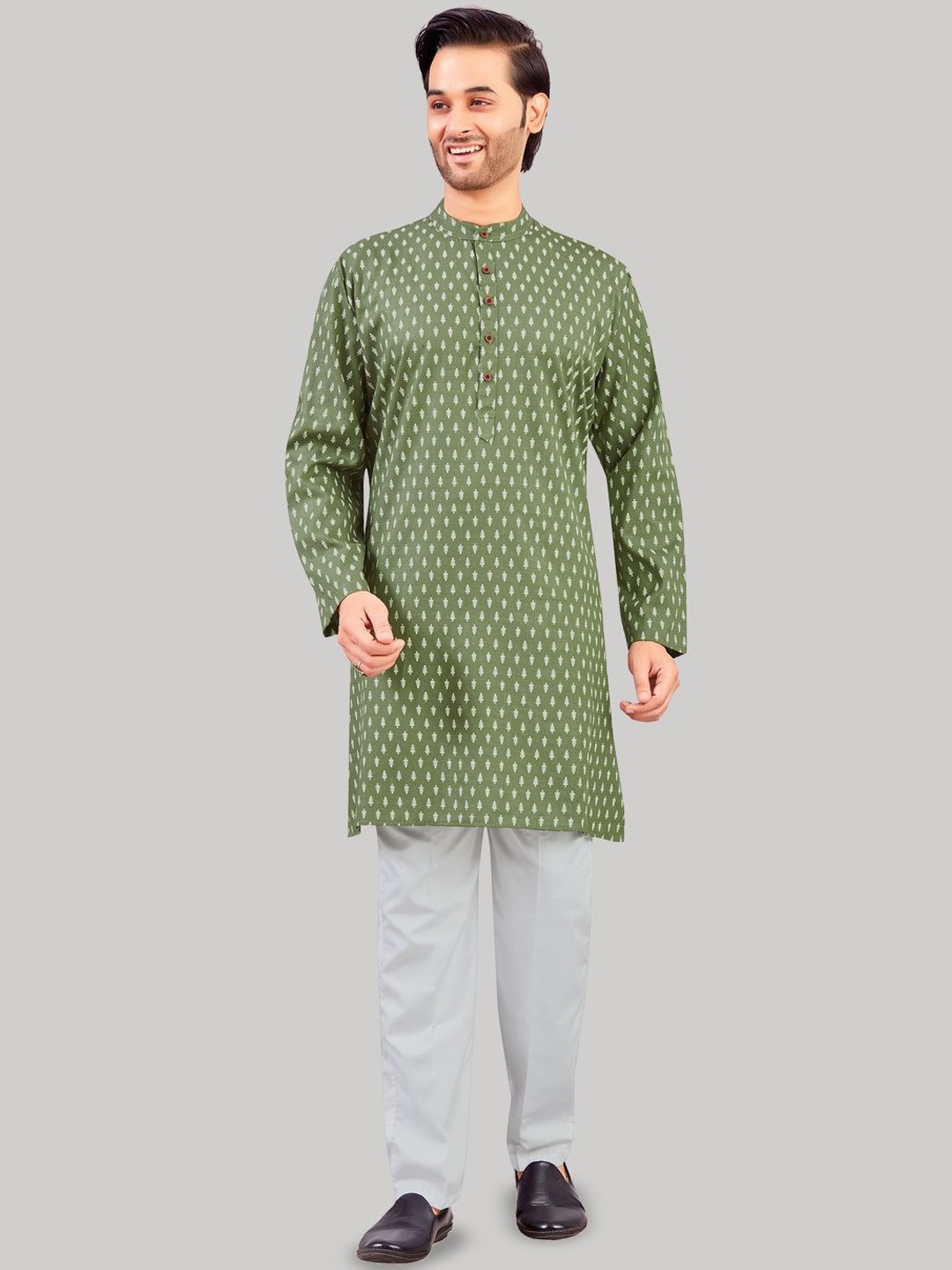 

Studio Shringaar Floral Printed Cotton Mandarin Collar Straight Kurta, Olive