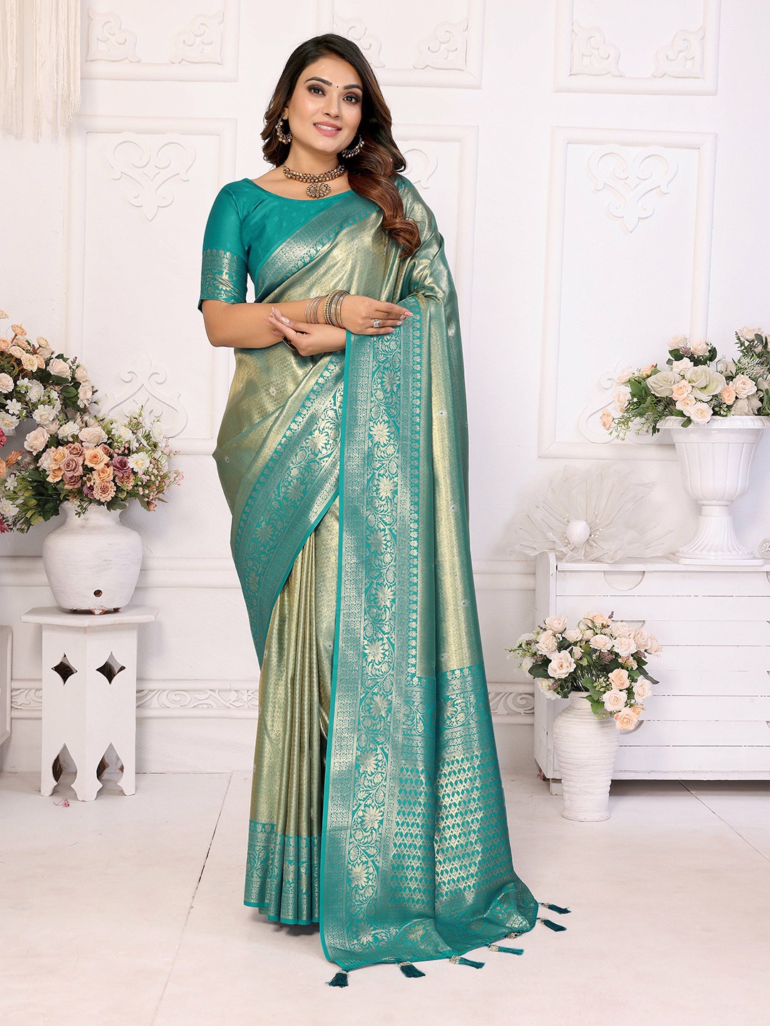 

Vintro Woven Design Zari Tissue Banarasi Saree, Teal