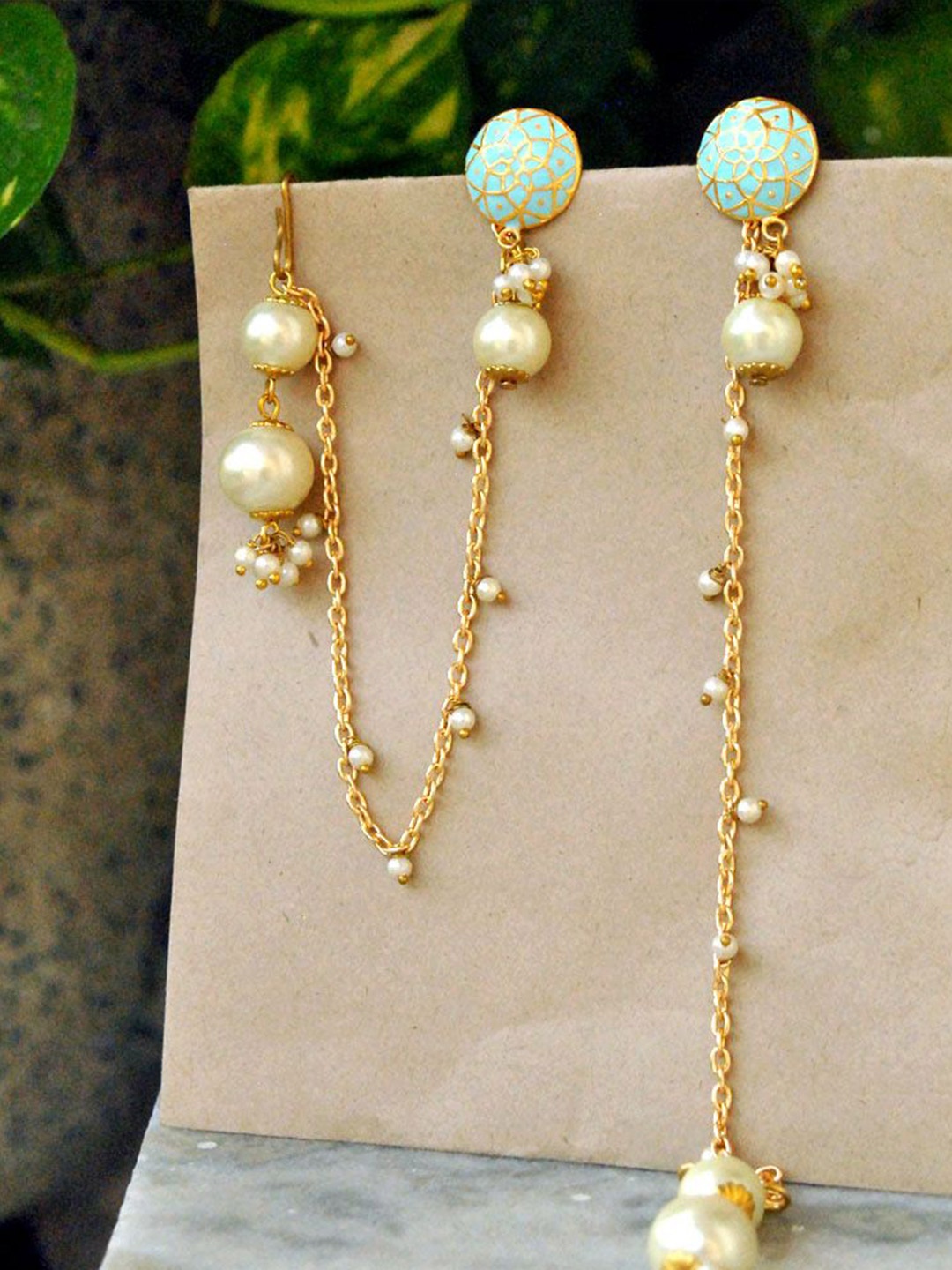 

BeAbhika Gold-Plated Pearls Beaded Contemporary Drop Earrings