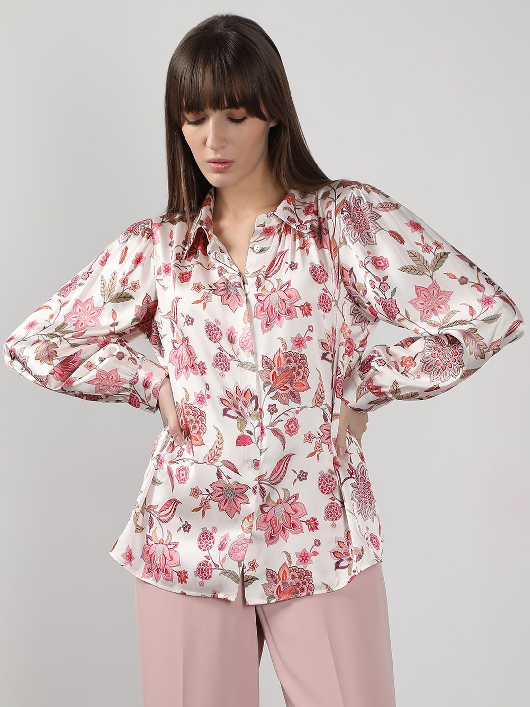 

Vero Moda Women Floral Opaque Printed Casual Shirt, White