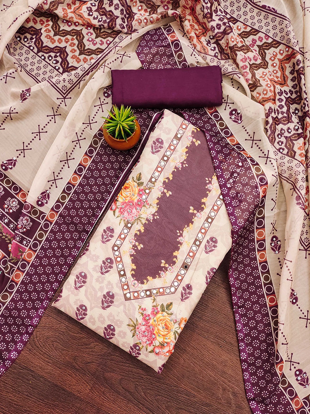 

SHADOW & SAINING Printed Organza Unstitched Dress Material, Purple