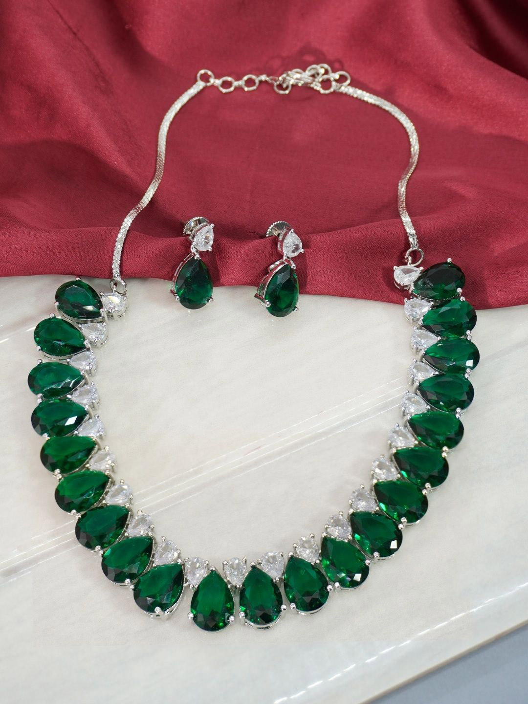 

Niscka Rhodium-Plated American Diamond Studded Jewellery Set, Green