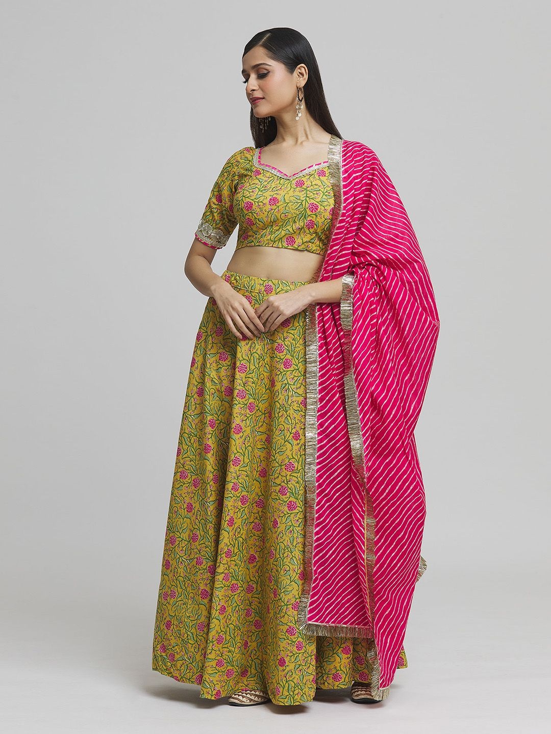 

Samyukta Singhania Printed Sequinned Ready to Wear Lehenga & Blouse With Dupatta, Yellow