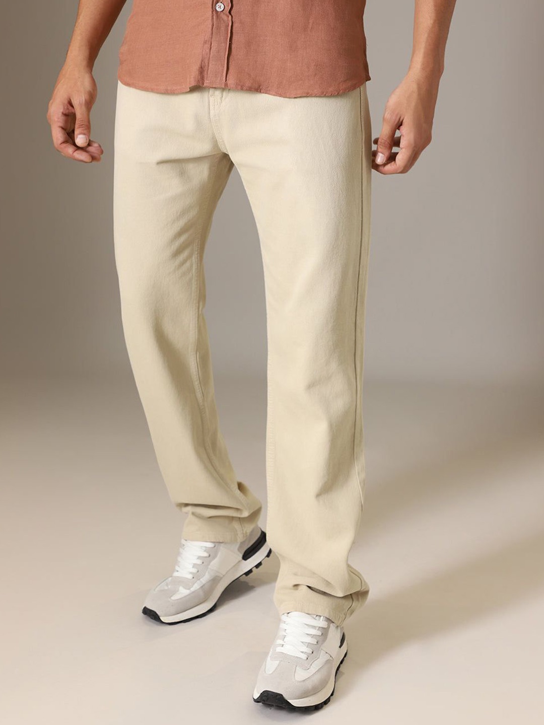 

Banana Club Men Straight Fit Stretchable Jeans, Beige