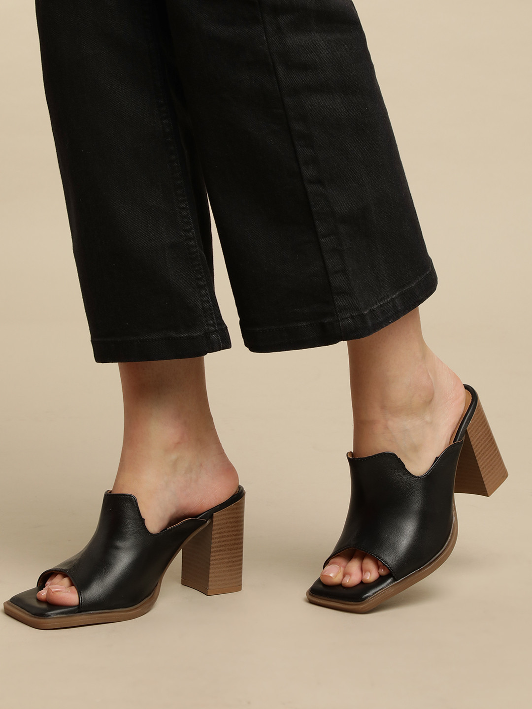 

Nautica Open Toe Block Heel, Black