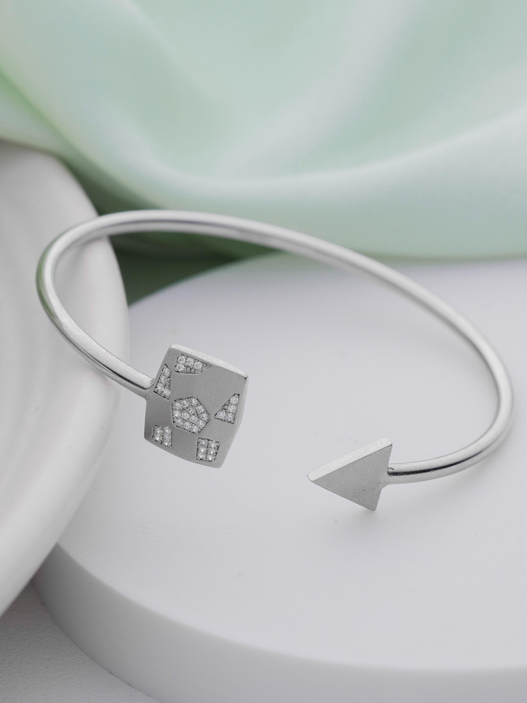 

LIORA 925 Silver Jewellery Sterling Silver Rhodium-Plated CZ-Studded Cuff Bracelet