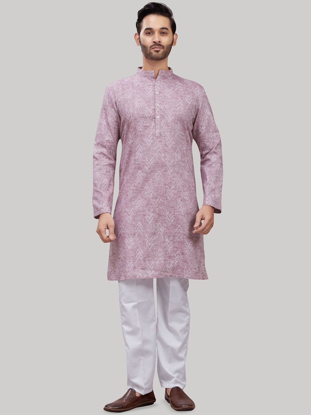 

Studio Shringaar Men Geometric Printed Kurta, Violet