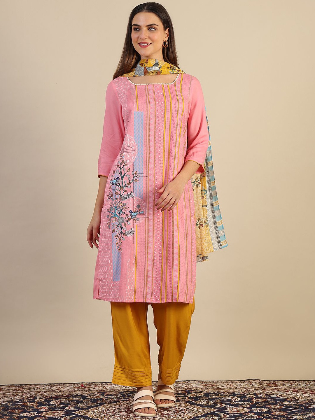 

AURELIA Floral Printed Round Neck Kurta With Palazzo And Dupatta, Pink