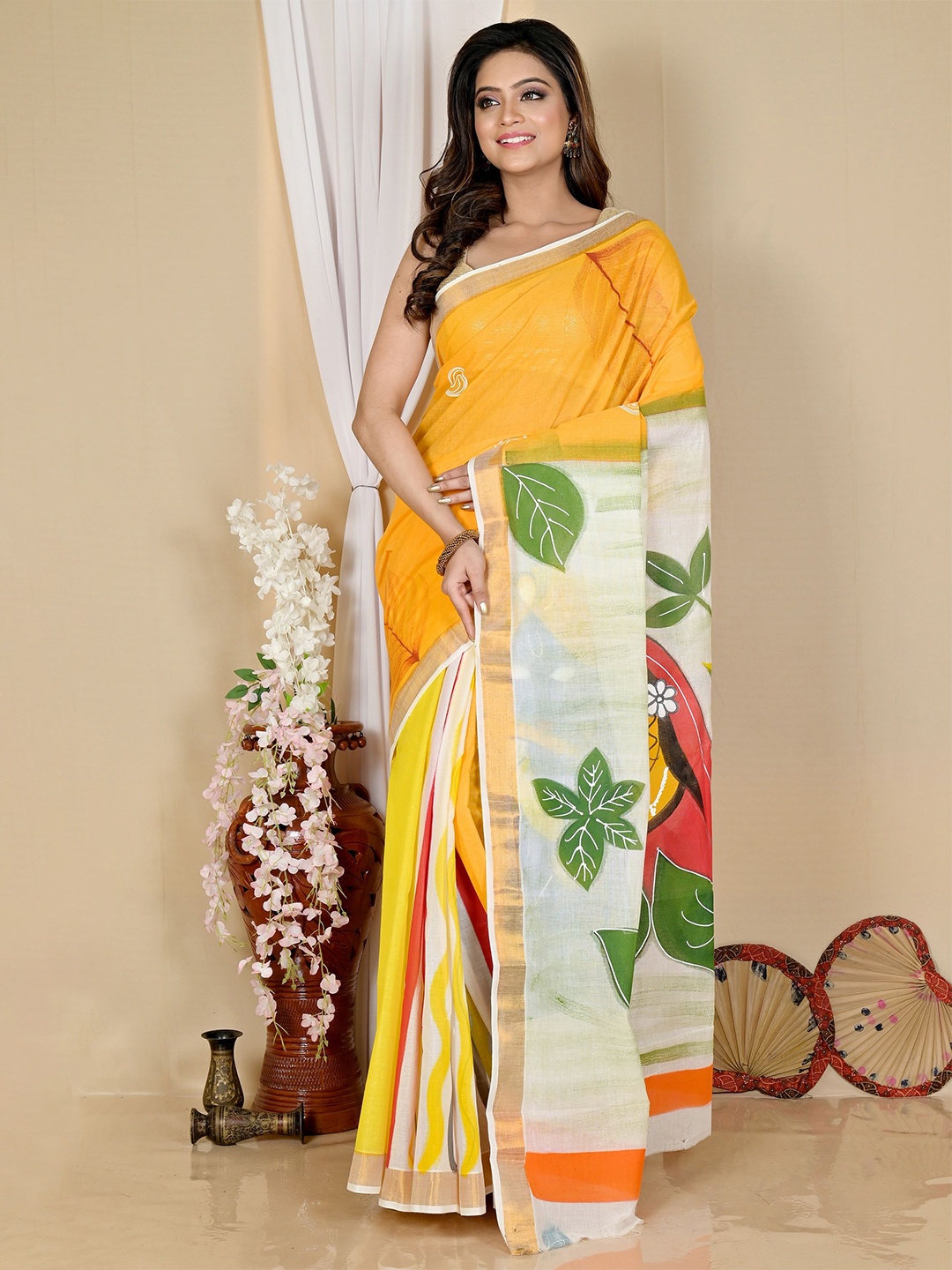 

PuJoy Kalamkari Zari Pure Cotton Taant Saree, Yellow