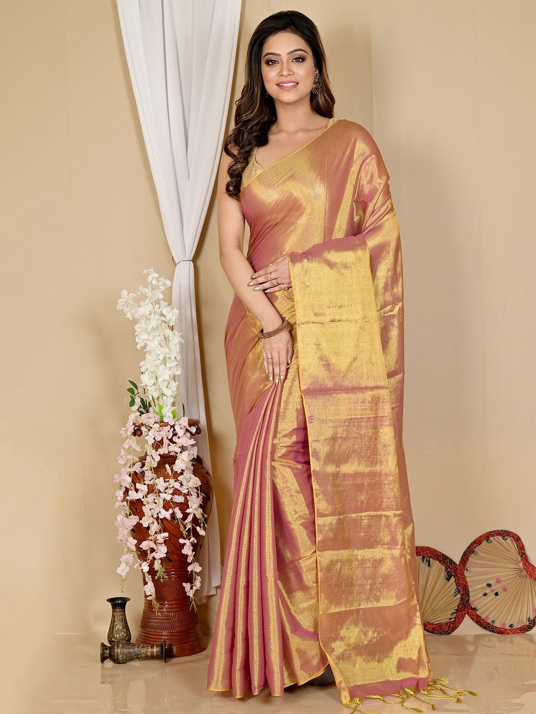 

DipDiya Pure Cotton Taant Saree, Gold
