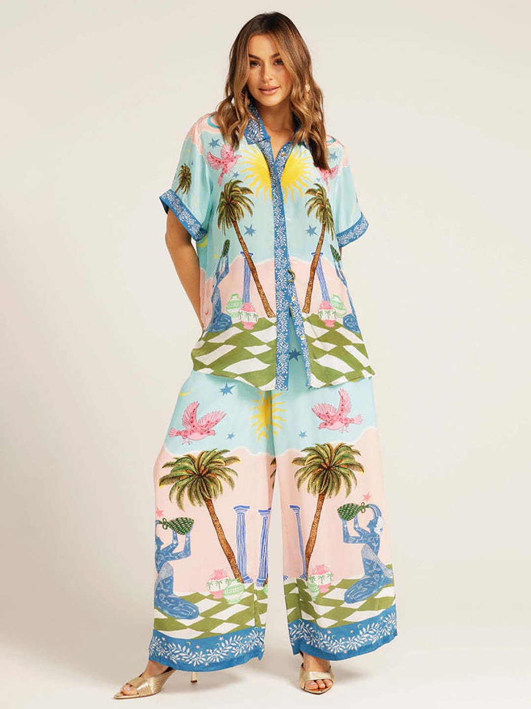 

StyleCast x Revolte Printed Short Sleeves Shirt With Palazzo, Green