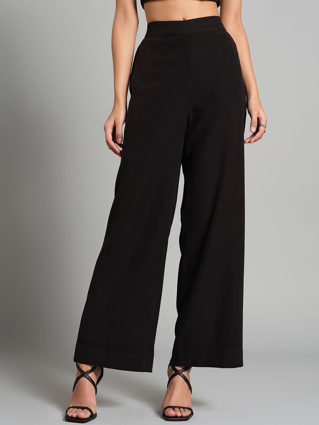 

AND Women Straight Fit Trousers, Black