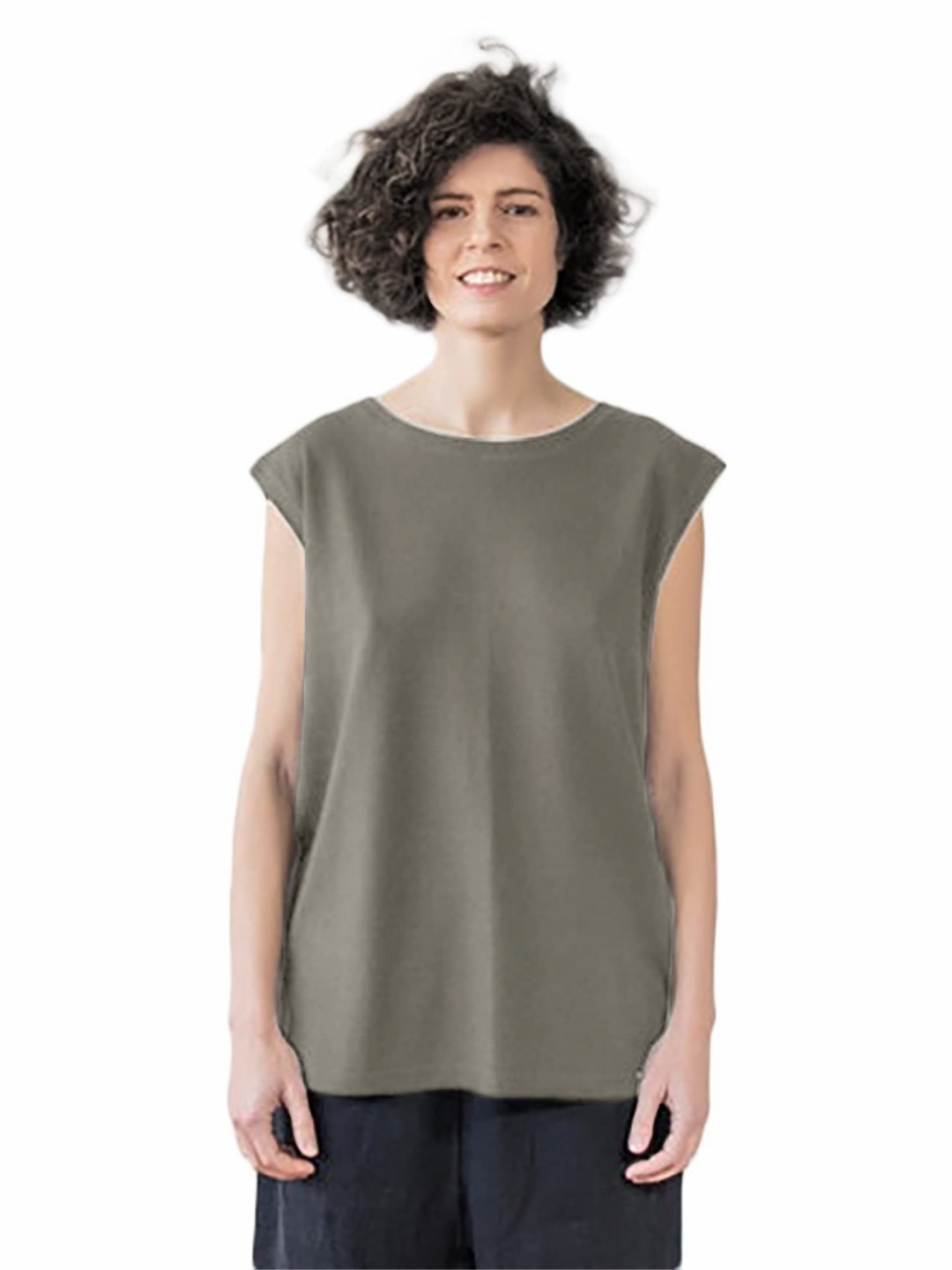 

NOTWILD Women Solid Round Neck Cotton T-shirt, Grey