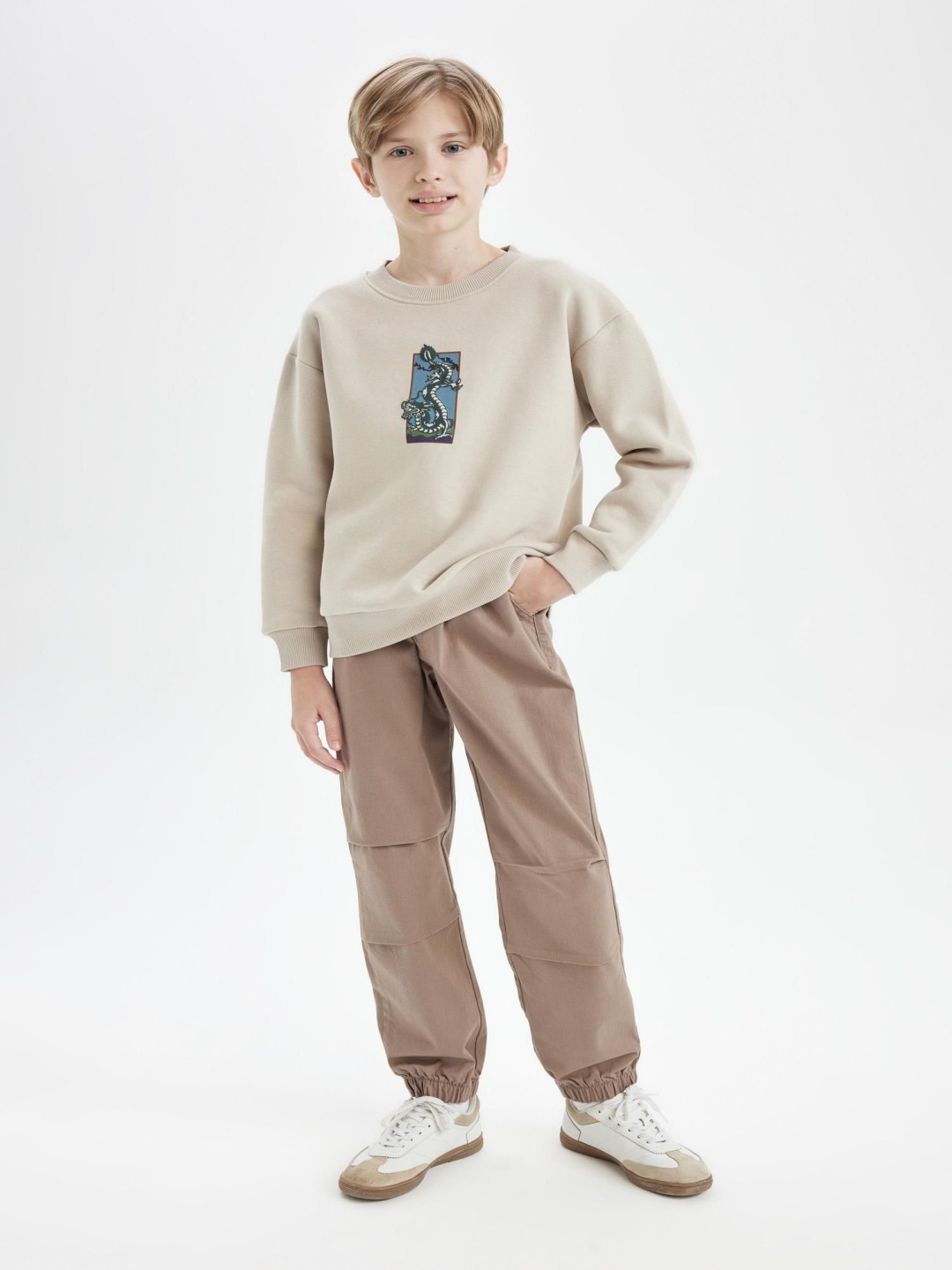 

DeFacto Boys Trousers, Na