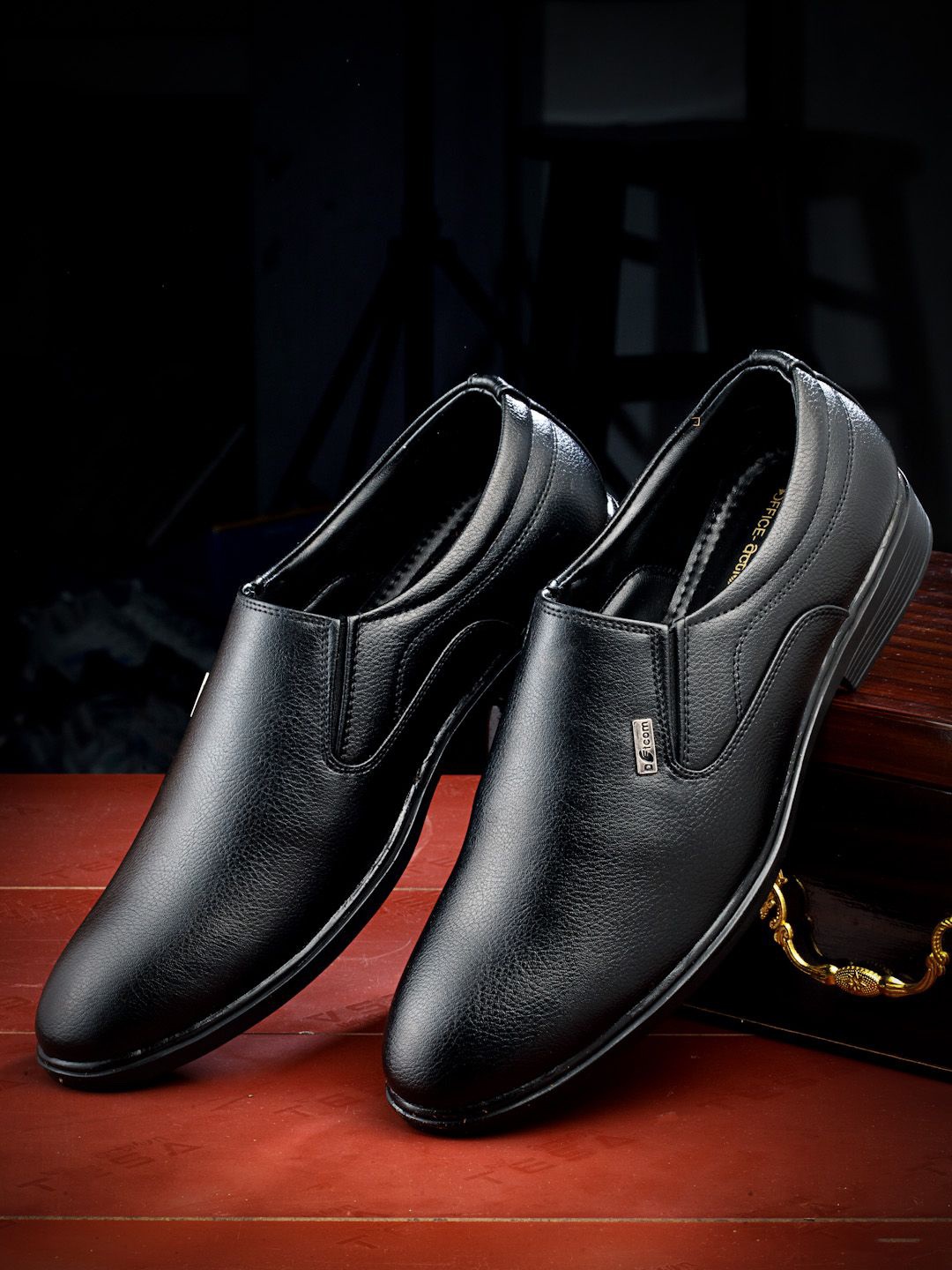

Action Men Round Toe Textured Formal Slip On Shoes, Black