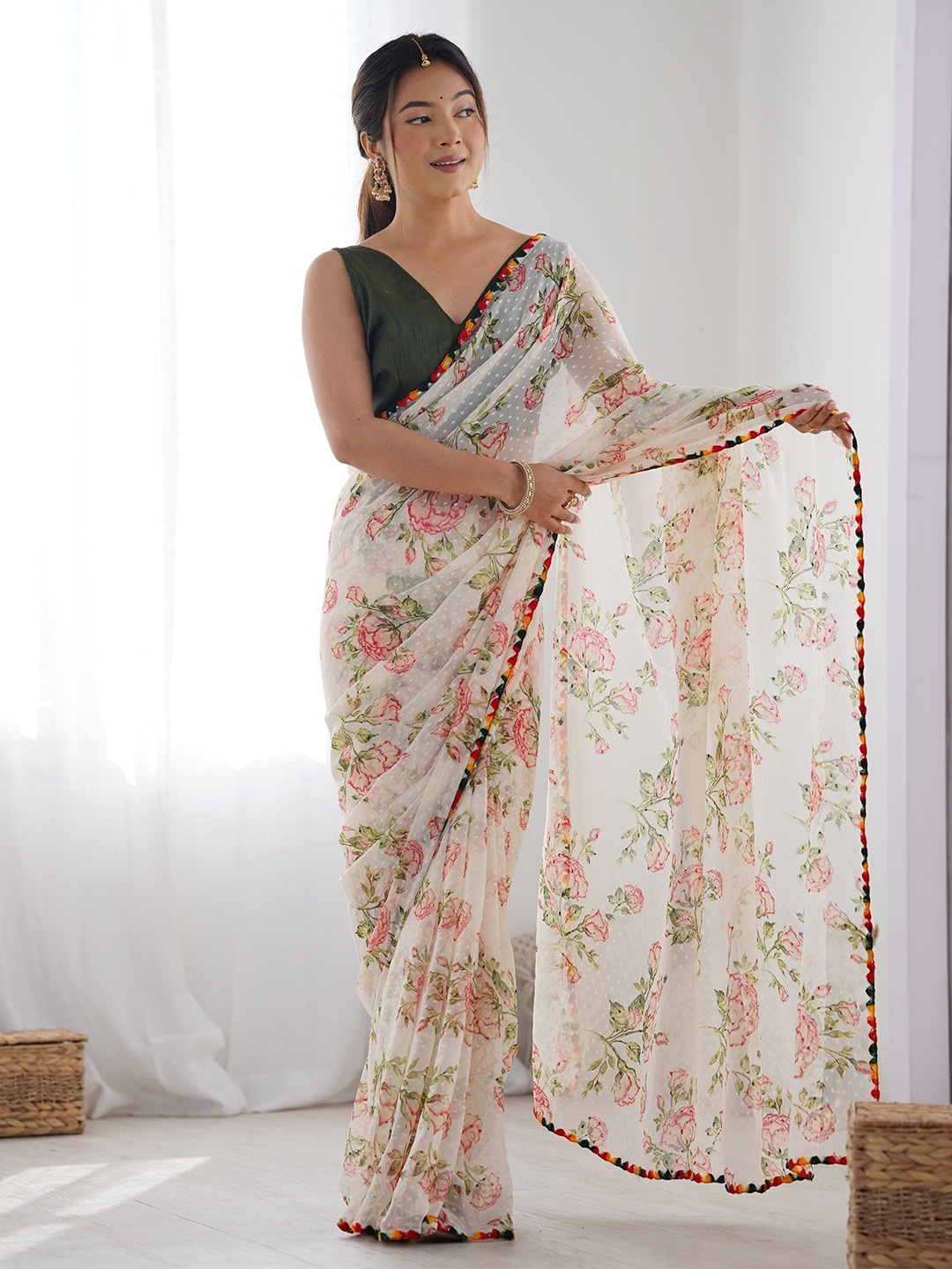 

Manu Designer Printed Embroidered Pure Georgette Saree, White