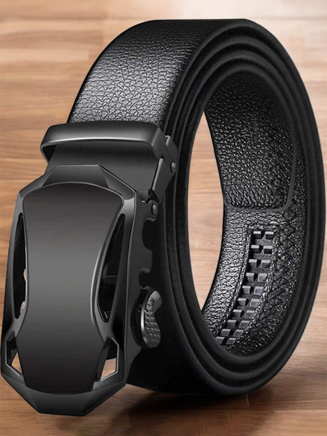 

Provogue Men Textured Belt, Black