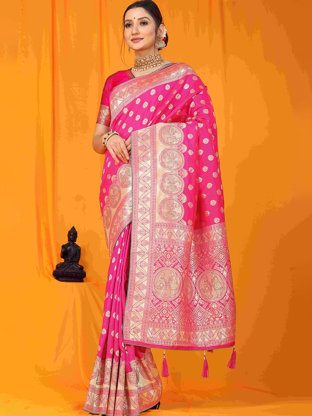 

amirat Woven Design Zari Pure Silk Banarasi Saree, Pink